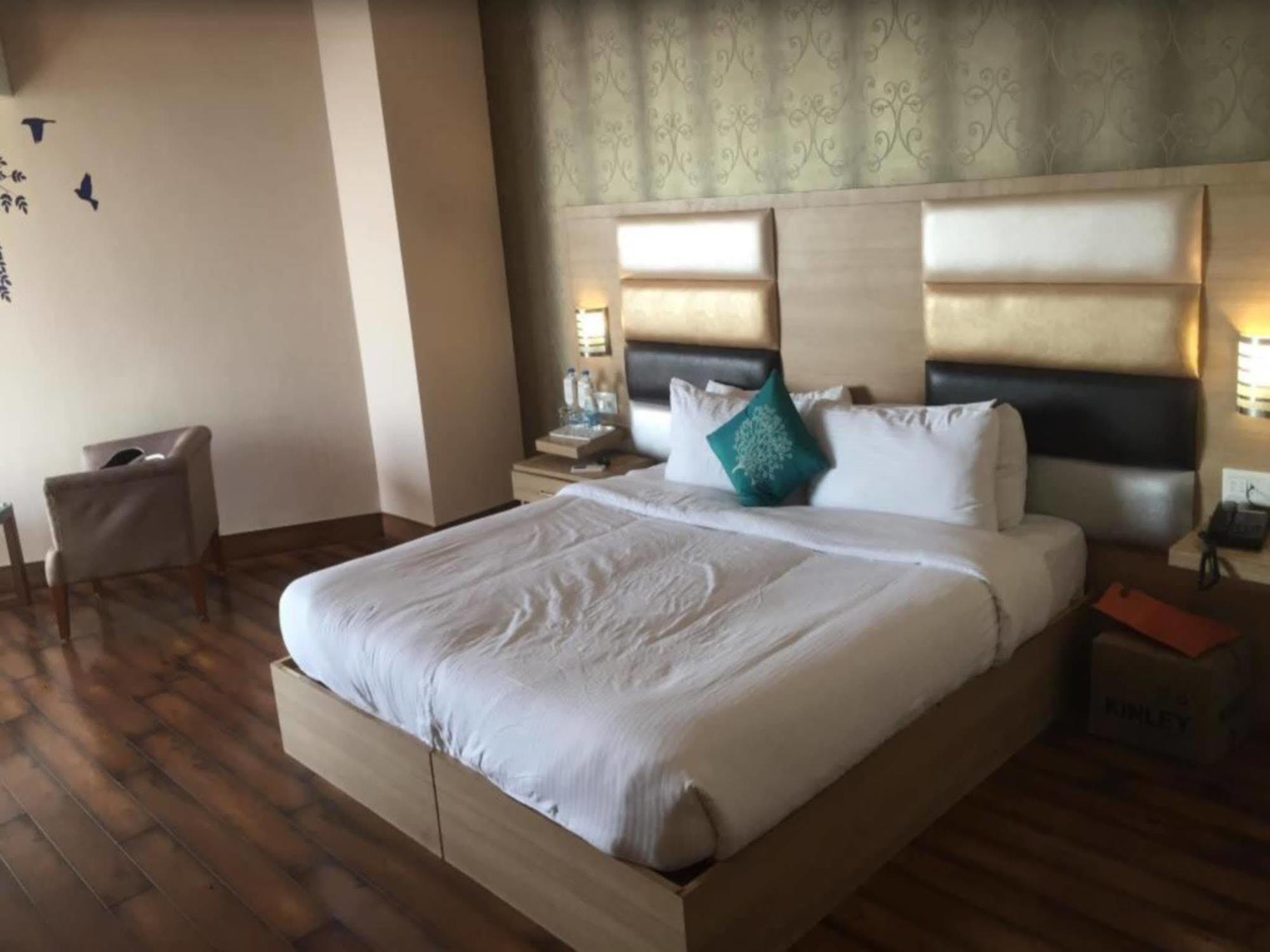 Hotel Inclover-A Peaceful Retreat Dharamshala Ngoại thất bức ảnh