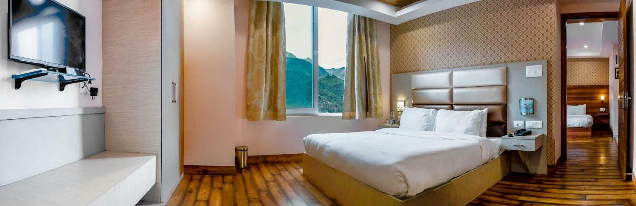 Hotel Inclover-A Peaceful Retreat Dharamshala Ngoại thất bức ảnh
